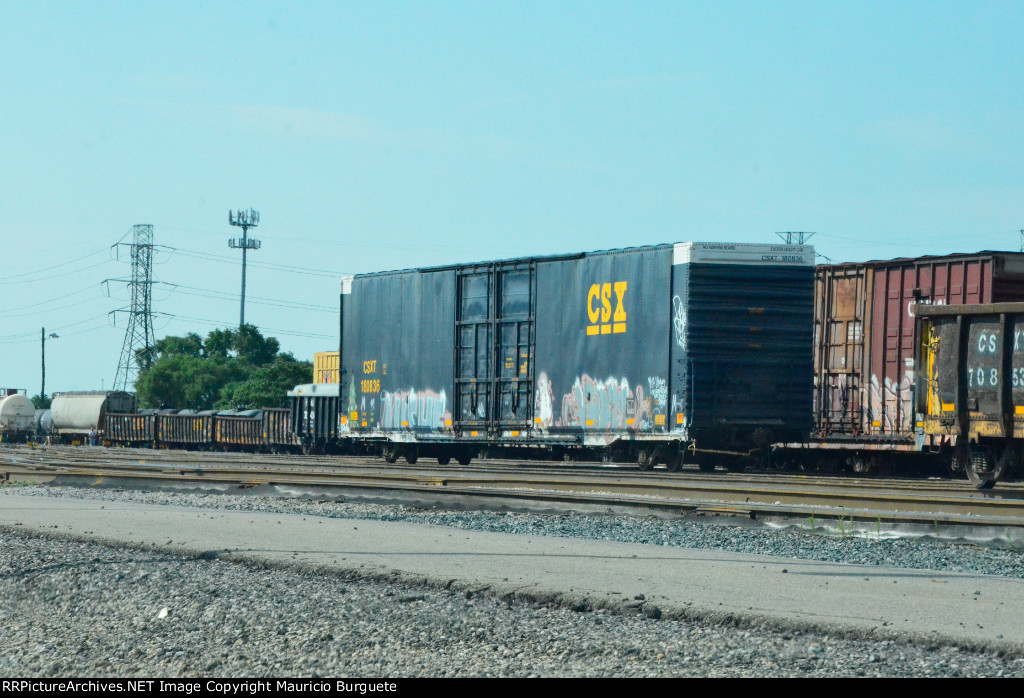 CSX Box Car